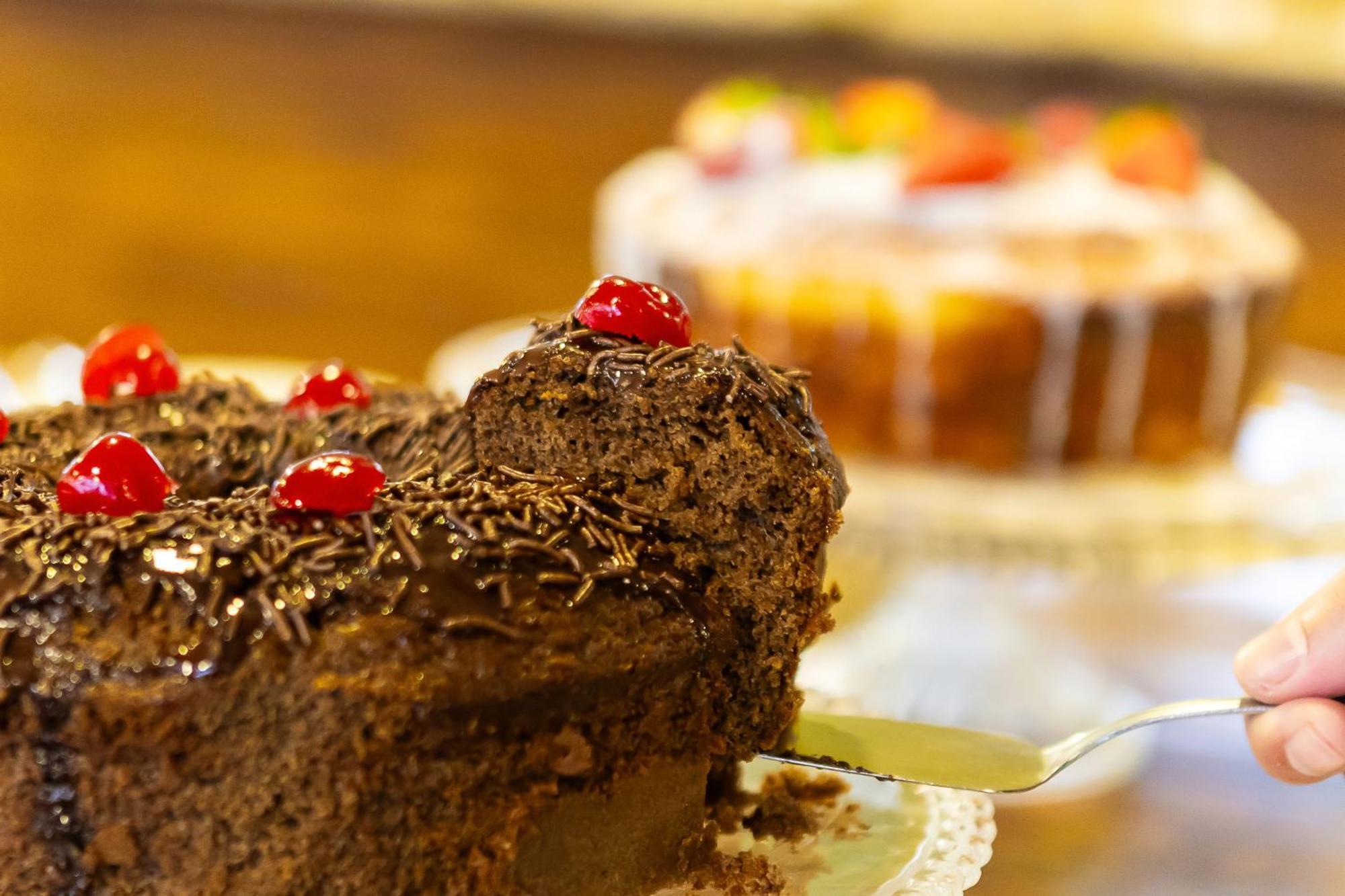Hotel Golden Park All Inclusive Pocos De Caldas By Nacional Inn Exterior photo Black Forest cake